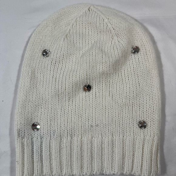 Victoria's Secret White Knit Beanie with Silver Accents - Picture 2 of 6